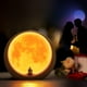 thumbnail image 2 of Luz de noche de luna para cumpleaños, bodas, San Valentín, regalo Art Deco, Amor bajo la luna, roja, recargable, 2 of 5