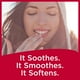thumbnail image 3 of Bálsamo labial Carmex Daily Care hidratante SPF 15 para magdalenas, 9 x 4,25 g, 3 of 9