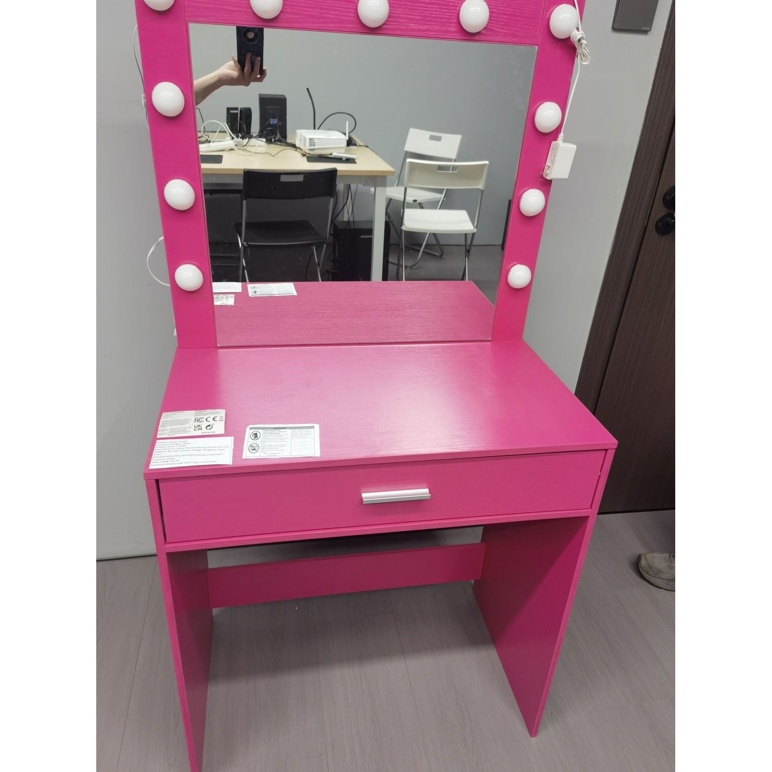Vanity Desk with Lighted Mirror and Large Drawer, Makeup Dressing Table with 11 LED Bulbs and 3 Lighting Modes, Particle Board Bedroom Furniture