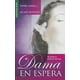 thumbnail image 1 of Dama en espera Blanco, 1 of 2