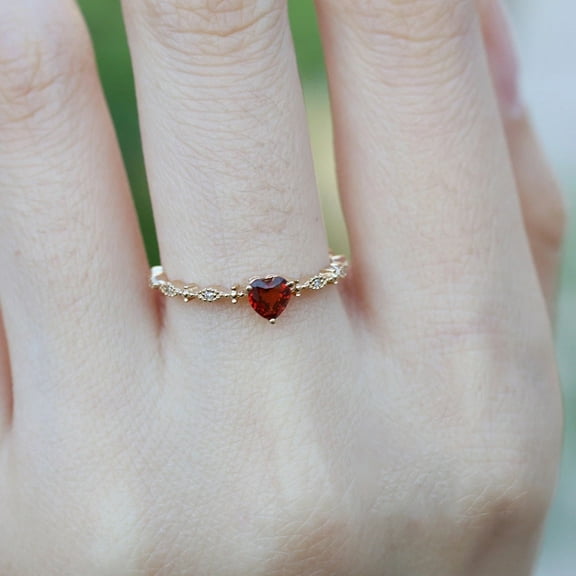 Cute Rings for Women Red Zircon Tiny Heart Jewelry Korean Accessories Gifts For Girlfriend