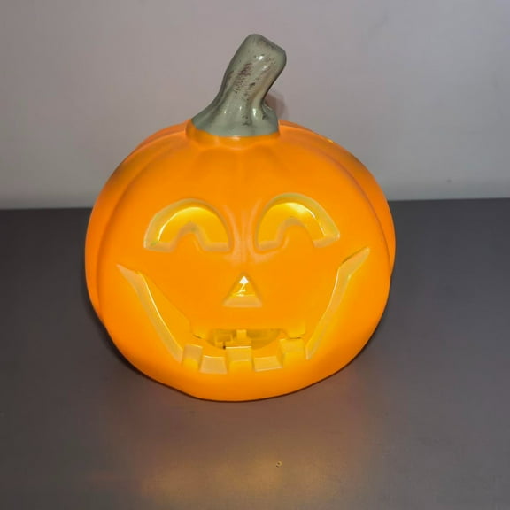 LED Lantern Pumpkins Halloween Light up Pumpkin Outdoor Indoor,Plastic Pumpkin Lantern with Spooky Face,Halloween Pumpkin Lantern Decorations Party Props Favor Gifts