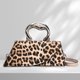 thumbnail image 4 of Bolso de mano con estampado de leopardo para mujer, bolso de hombro de cuero a la moda, bolso de compras versátil, 4 of 8