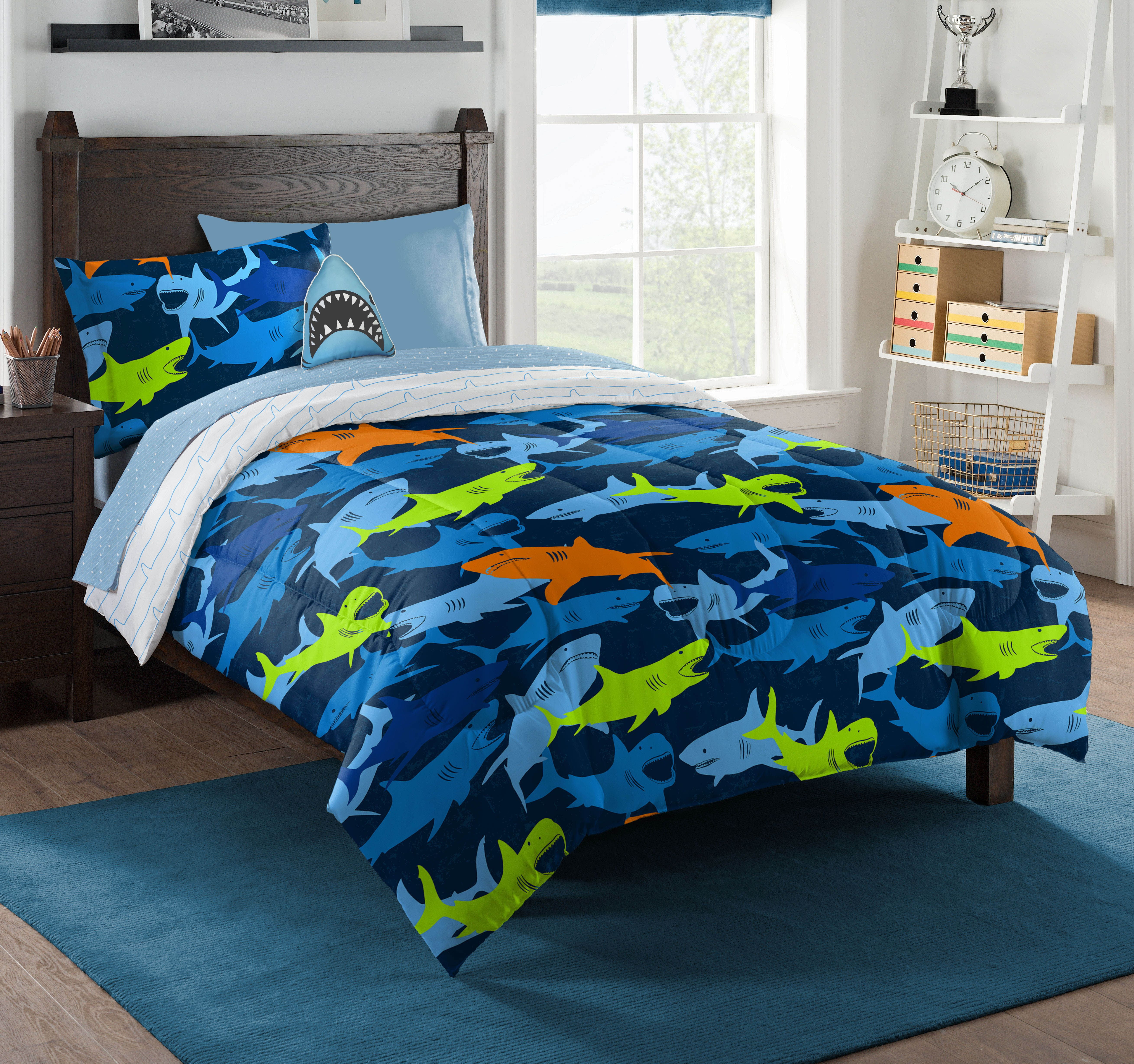 Ocean Blue Shark Kids/Teens Bed In a Bag COMFORTER Friendly Plush Toy Sheet Set 
