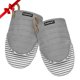 thumbnail image 1 of Cuisinart Mini Guantes De Horno – 5,5 X 8 Guantes De Cocina Resistentes Al Calor Para Horno Con Relleno De Algodón De Silicona Impreso Antideslizante Y Lazo De Piel Sintética – Juego De Guantes De Hor, 1 of 5