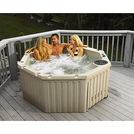 Genesis 4-6 Person Hot Tub