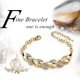 thumbnail image 3 of pulseras mujer san valentin tous joyería mujer bisutería mujer accesorios mujPulsera de lujo de hojas trenzadas para mujer, brazalete de cristal para boda, aniversario, regalos del Día de San Valentín, 3 of 4