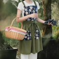 thumbnail image 2 of Delantal Pinknoke vintage para mujer, color verde oliva, 2 of 9