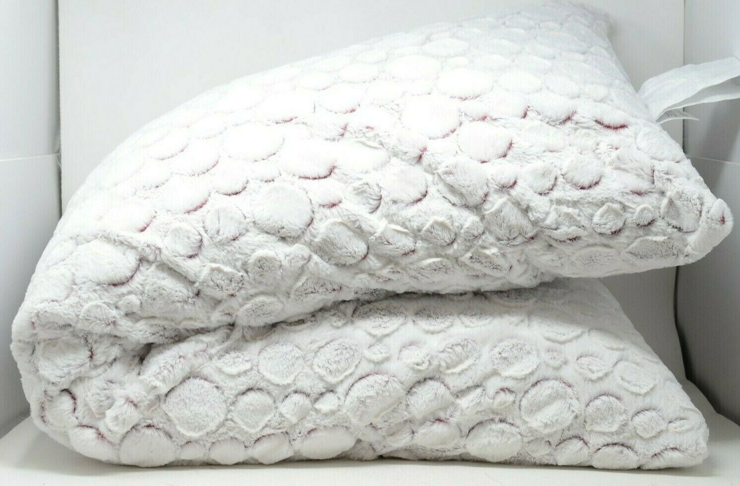 Soft 100% Polyester Spotted White/Red Body Pillow