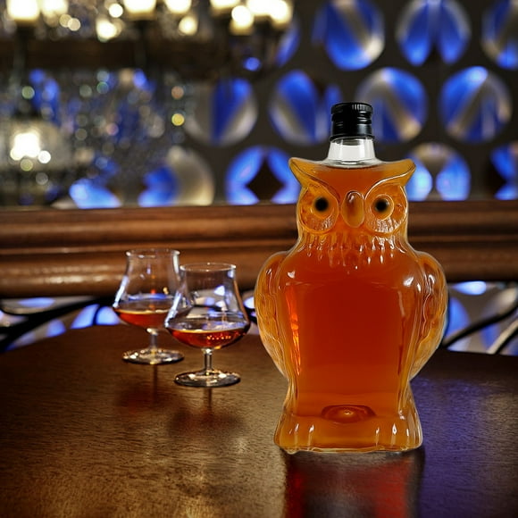 BAOPAI Owl Design Whiskey Decanter Bottle Borosilicate Glass Construction for Durability and Heat Resistance Novelty Animal Shape for Home Bar Decor and Gift Idea