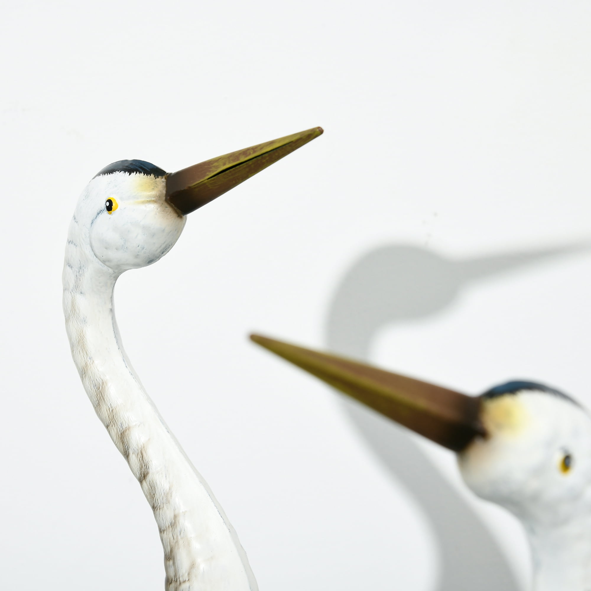 Outsunny Crane Garden Statues, 28.5" & 29" Standing Bird Sculptures, Metal Yard Art Decor, Landscape Decoration Set of 2, Blue
