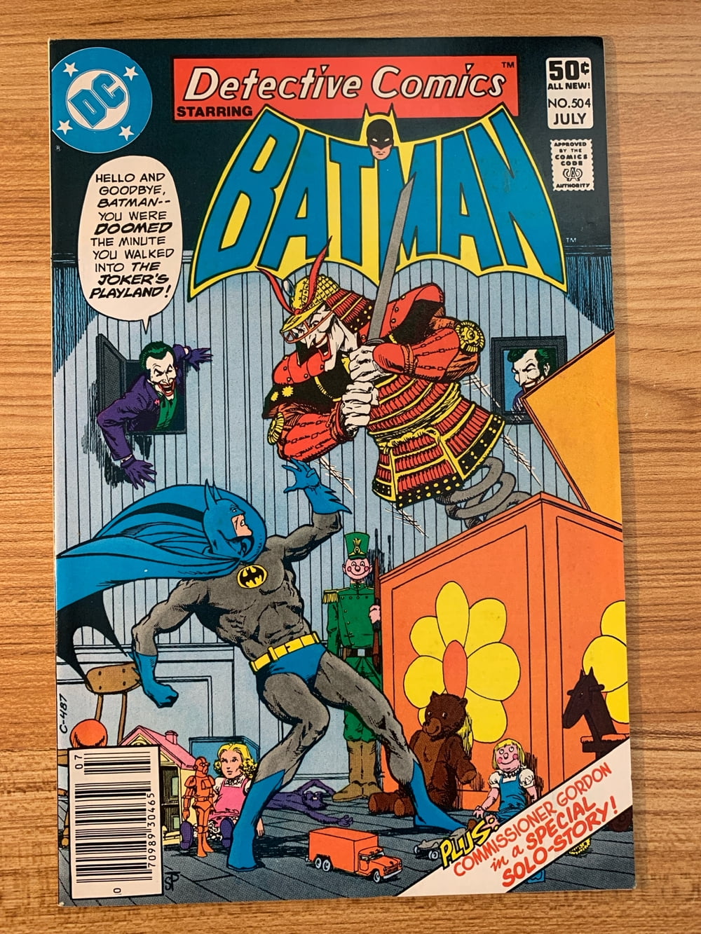 Cover of Detective Comics #504