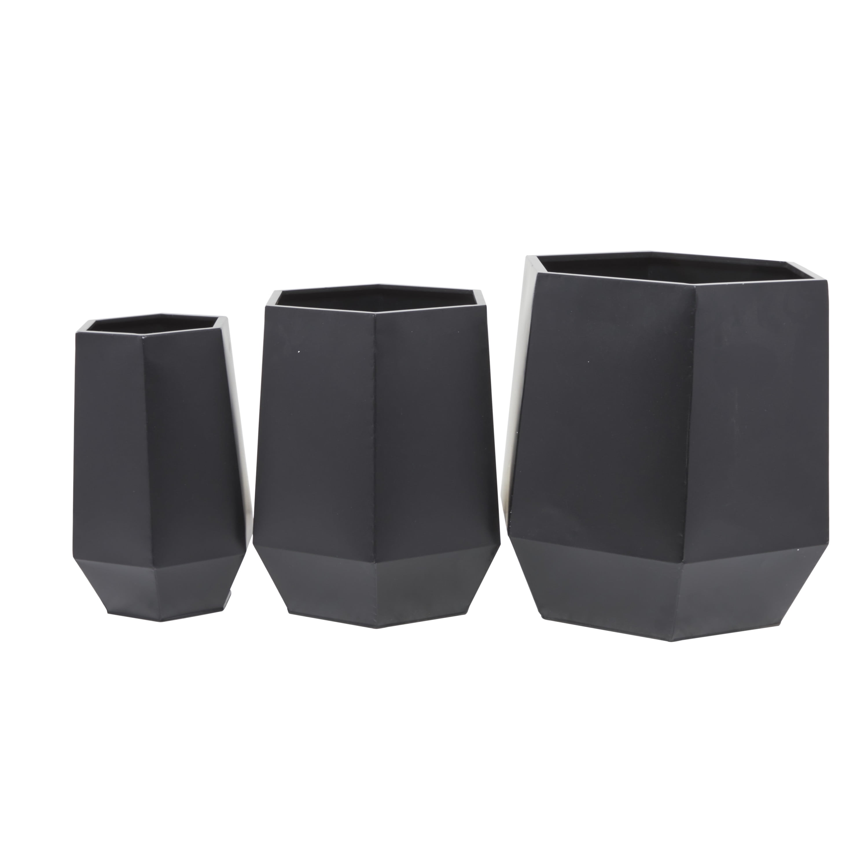 CosmoLiving by Cosmopolitan 18", 14", 9"W Indoor Outdoor Black Metal Planter (3 Count)