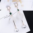 thumbnail image 2 of Pendientes de aleación de perlas de imitación colgantes de flores elegantes de moda para mujer con aguja de plata S925 (blanco), 2 of 2