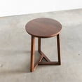 thumbnail image 1 of Gingko Oslo Table d'Appoint - Noyer Classique, 1 of 4
