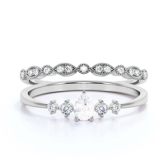 Dazzling Minimalist 1.55 Carat Pear Cut Diamond Moissanite Classic Engagement Ring, Affordable Wedding Ring in 925 Sterling Silver With 18k White Gold Plating Gift For Her, Bridal Set, Matching Band