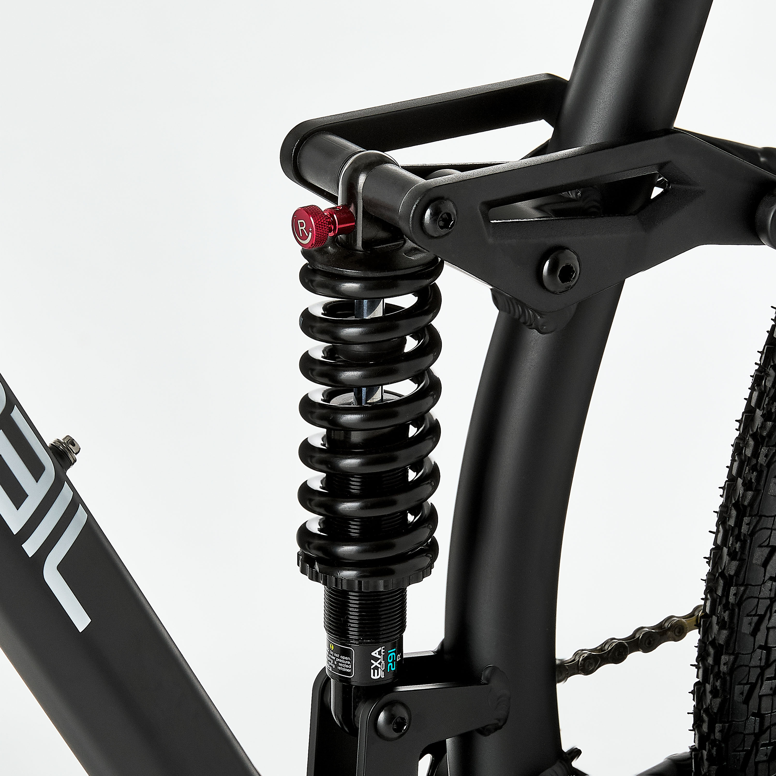 Ozark Trail FS.2 Slalom 29 in Full Suspension Mountain Bike photo 3