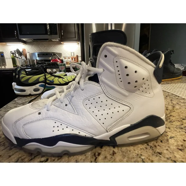 N I-K-E A i r-Jor-dan Retro 6 Midnight Navy Shoes Mens Shoes Size 10