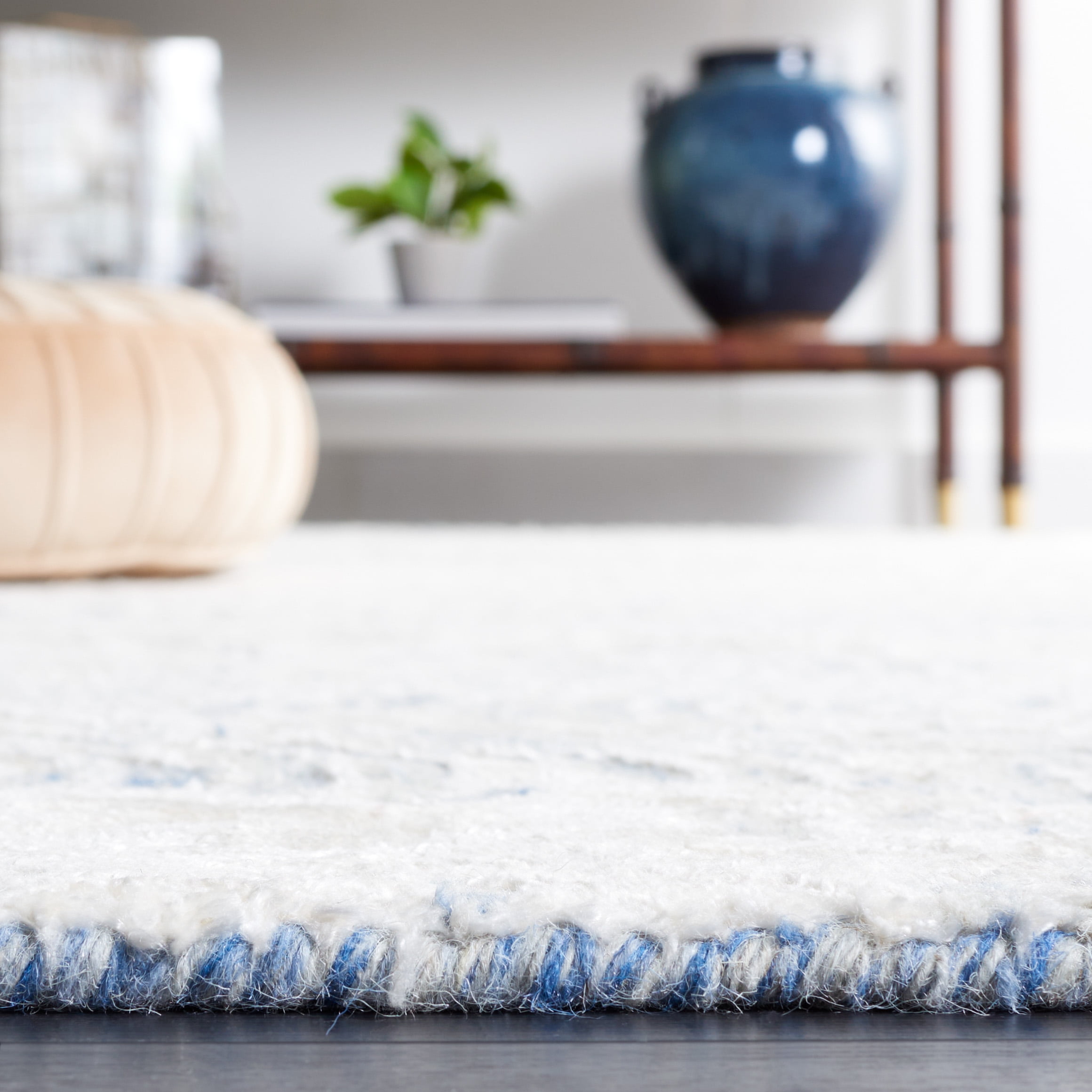 SAFAVIEH Glamour Tashi Abstract Area Rug, Blue/Ivory, 8' x 10'
