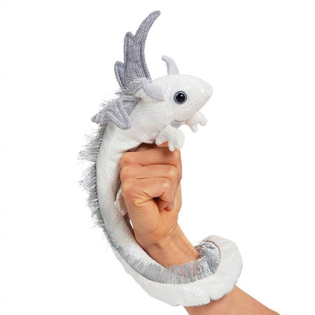 Pearl Dragon Wristlet (Other)
