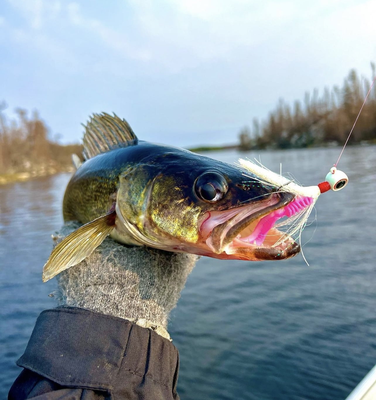Northland Fishing Tackle Deep-Vee Flashtail Jig 1/4oz 2/CD FIRTIG