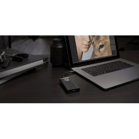 G-Technology - G-DRIVE Mobile SSD R-Series 2TB External USB 3.1 Gen 2 Portable Solid State Drive - Black/Silver