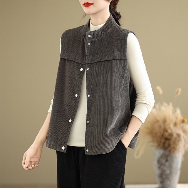 Xuyuer Women's Spring Fashion Sleeveless Button Down Tops, Lightweight Blouse for Layering, Business Casual Office Wear and Seasonal Wardrobe Transition