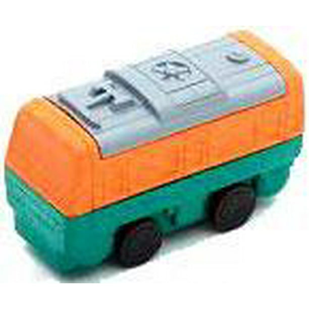 Iwako Train Car Eraser [Green & Orange]