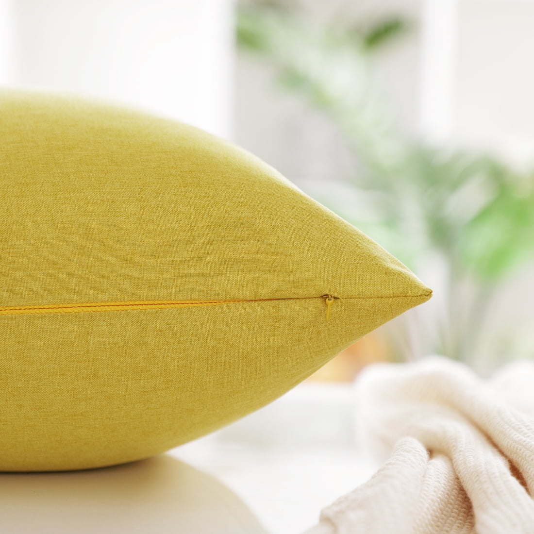 Unique Bargains 2-Pack Solid Waterproof Decorative Throw Pillow Covers Yellow 20" x 20"
