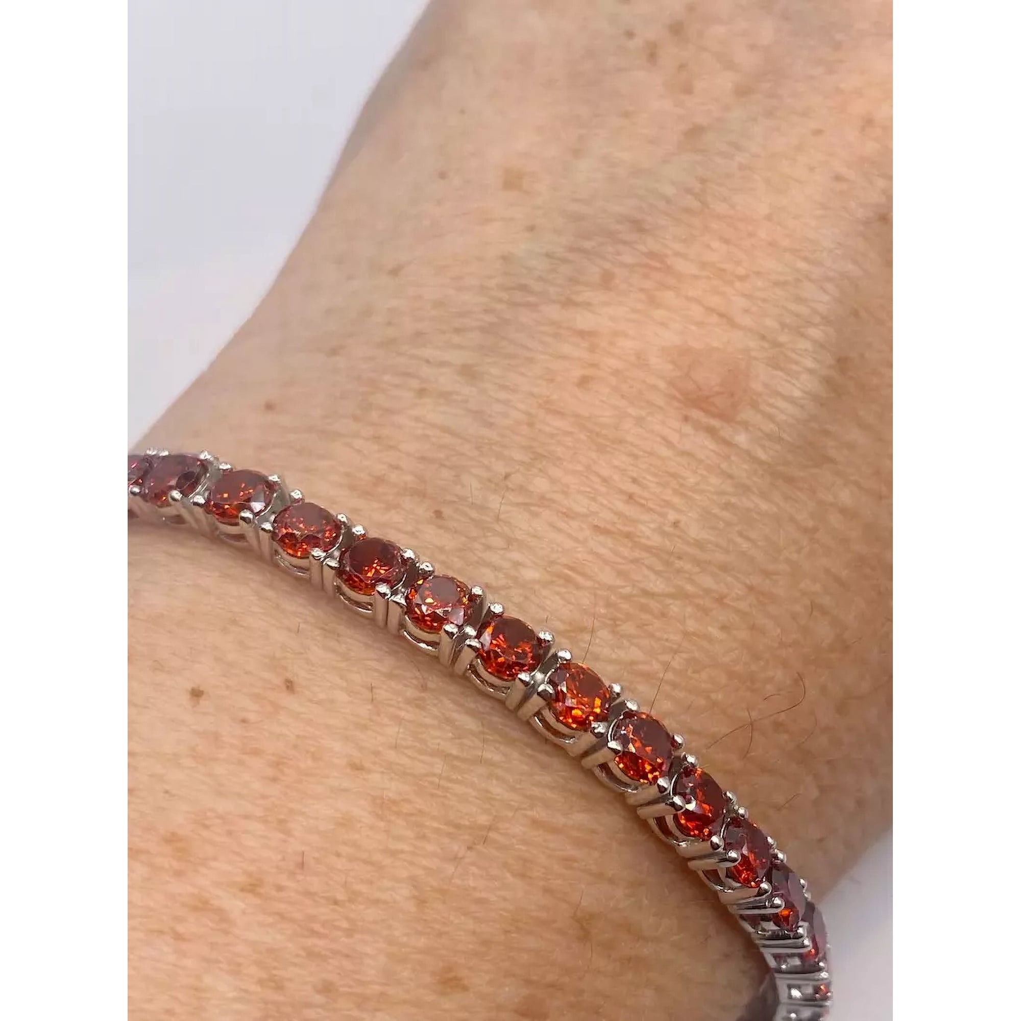 6.50 Ct Round-Cut Simulated Garnet Women's Tennis Bracelet 14K White Gold-Plated Sterling Silver