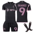thumbnail image 1 of Camiseta n.º 10 de la Major League Soccer, uniforme de local y visitante, traje negro y rosa con calcetines, 1 of 6