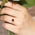 thumbnail image 5 of Gem Stone King 10K Yellow Gold Red Garnet and White Created Sapphire Solitaire Engagement Ring for Women (1.03 Cttw, Round 6MM, Gemstone January Birthstone, Size 9), 5 of 6