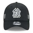 thumbnail image 2 of Men's New Era  Black New York Yankees 2024 Clubhouse 39THIRTY Flex Fit Hat, 2 of 5