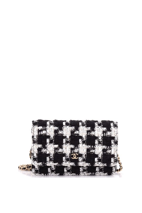 Pre-Owned Wallet on Chain Quilted Houndstooth Tweed and Ribbon By Rebag
