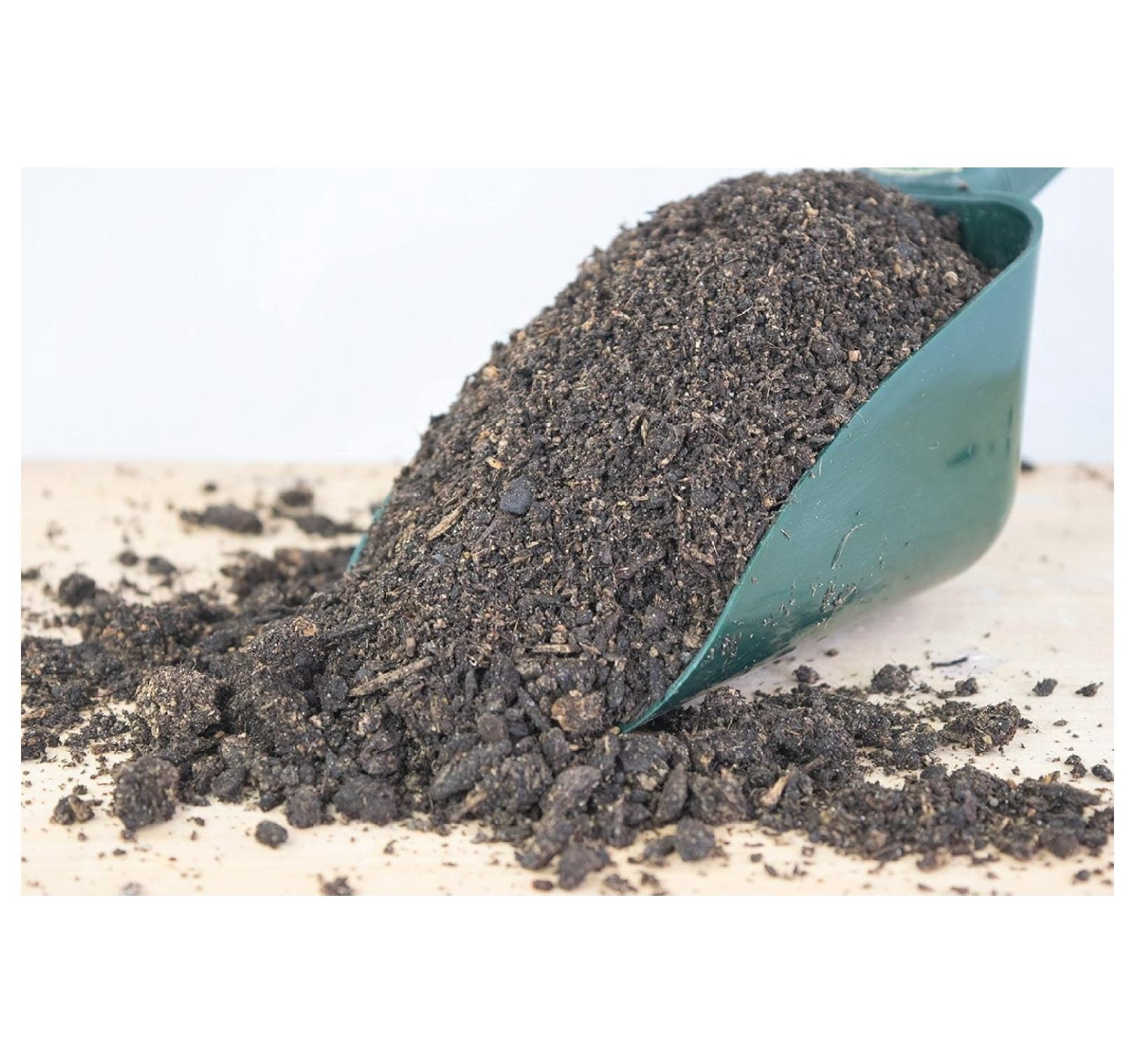 3 Gal. Aged Fine Composted Fir for Garden House Plant, Cactus & , Tree Soil Mix - Organic Additive (3GAL CFB FINE)