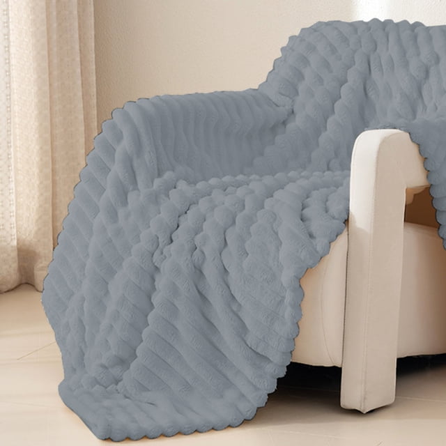 Thick Double Layer Raschel Blanket for Bed and Sofa 70 in x 100 cm Soft Polyester Throw for Winter Warmth