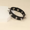 thumbnail image 4 of Pulsera con tachuelas Remaches Pulsera de cuero Remaches Brazalete para hombres Mujeres, 4 of 5
