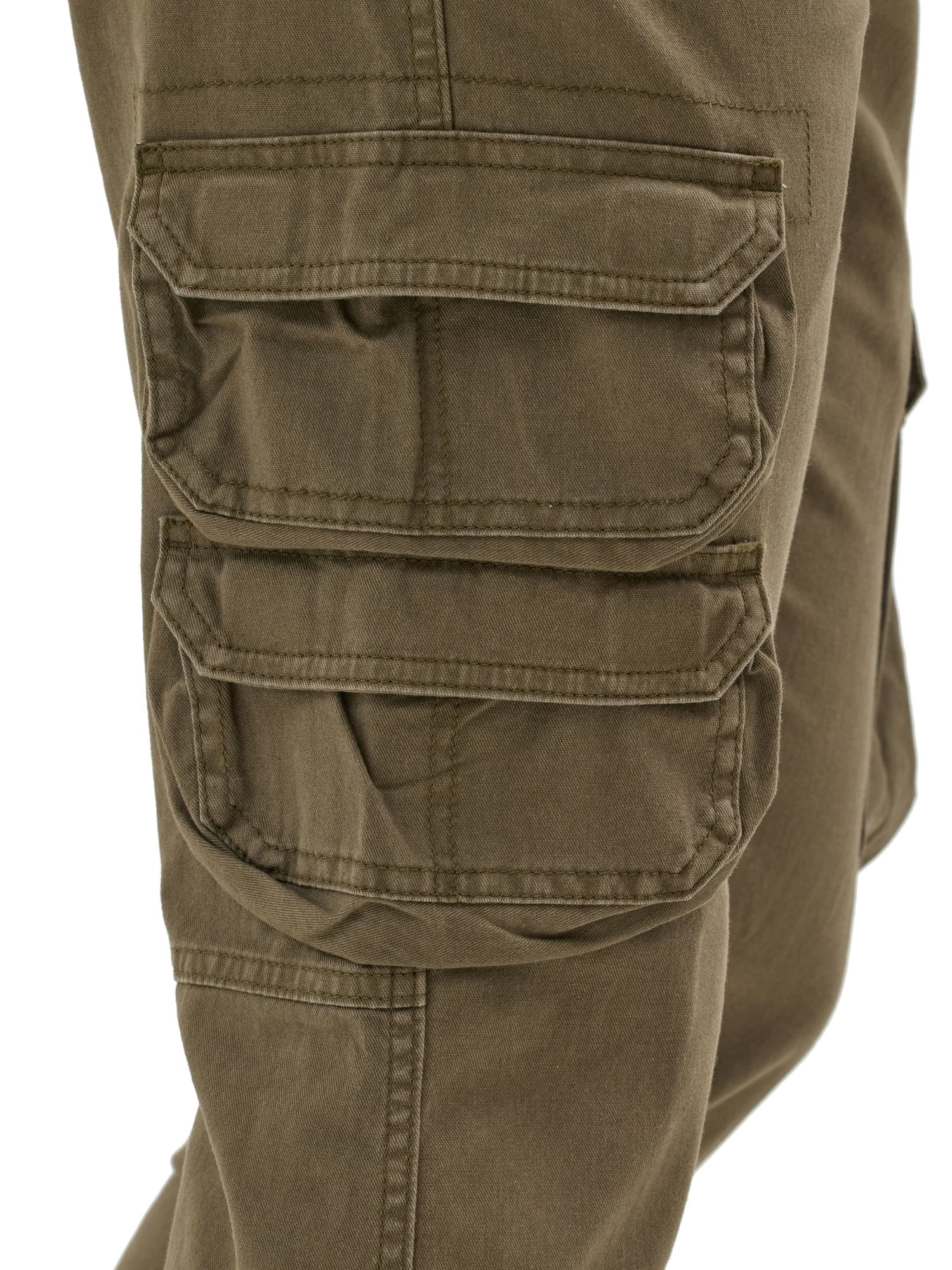 Wrangler® Men's Stretch Taper Leg Regular Fit Cargo Pant
