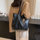 thumbnail image 2 of Bolso Y Hombro Mano para Mujer Cuero PU, 2 of 6
