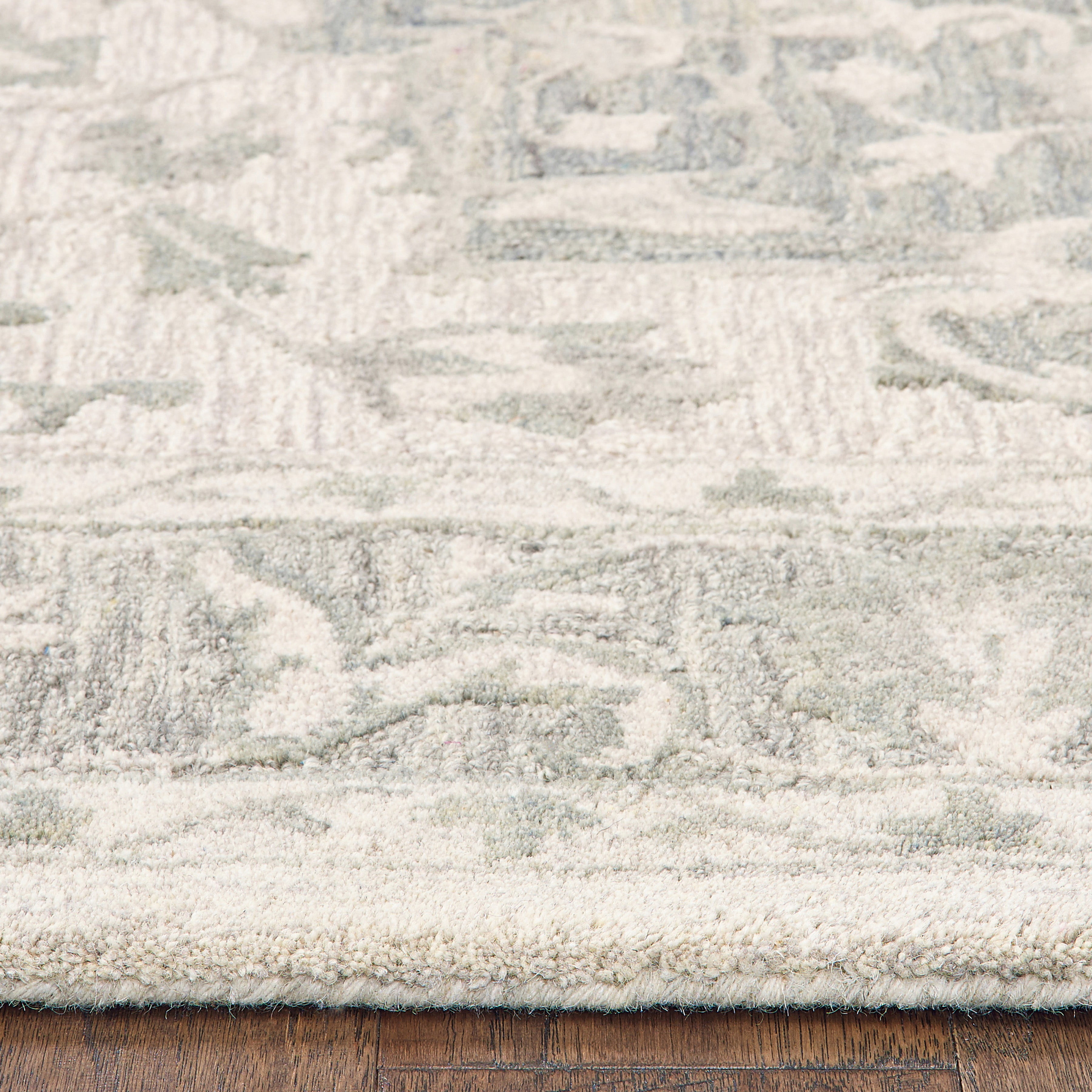 Ox Bay Epoch 5' x 7'9" Green/Ivory Medallion Hand-Tufted Wool Blend Indoor Area Rug