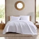 thumbnail image 1 of Set Colcha 3 Piezas B.KIND & BEYOND Ligera Extra Suave King Size Blanco, 1 of 4