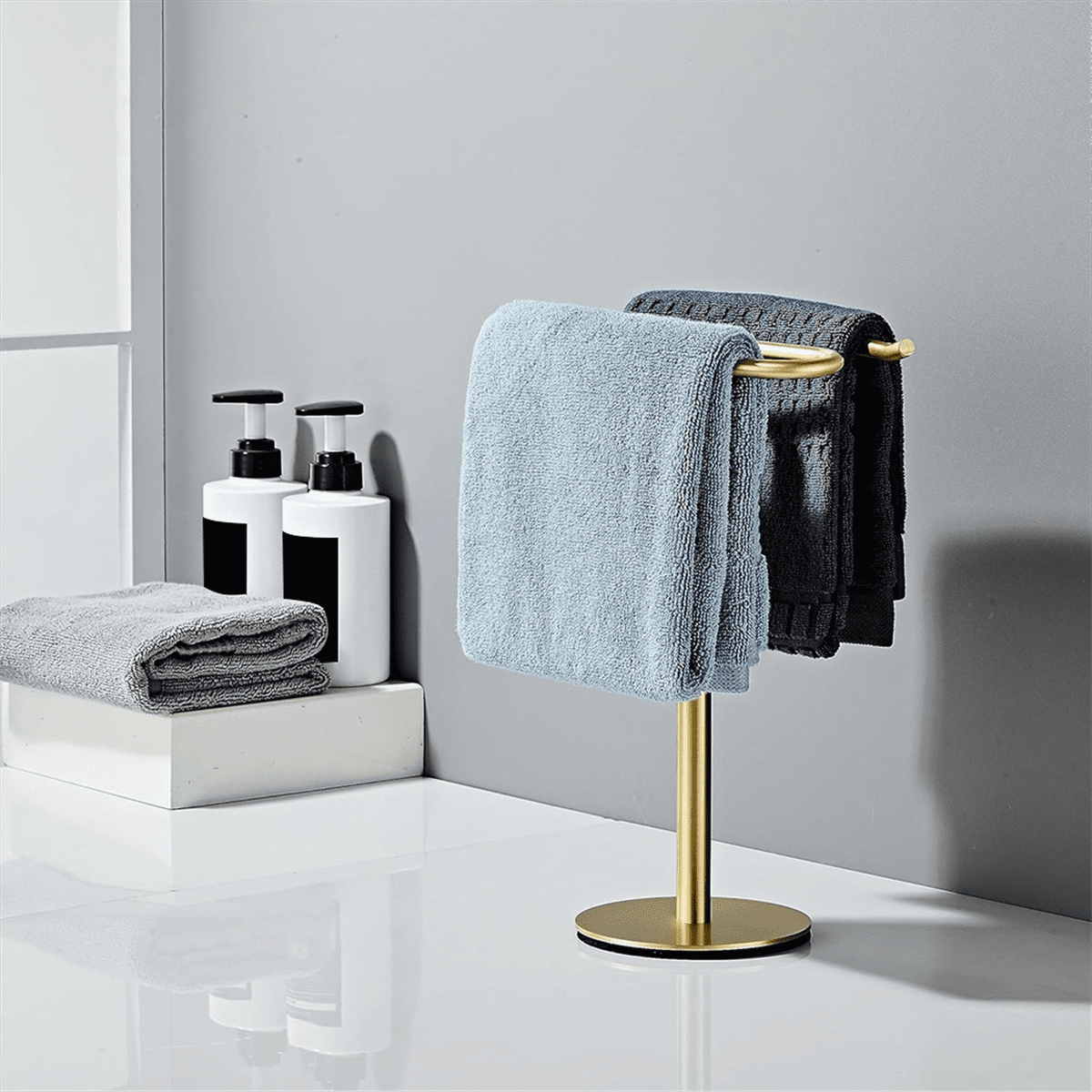 Stand up hand towel holder new arrivals
