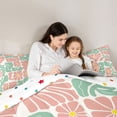 thumbnail image 4 of Homewish Boho Geometric Floral Queen Comforter Set,Orange Pink Daisy Flowers Comforter Sets Queen,Polkadot Reversible,3 Pieces,1 Comforter and 2 Pillowcases, 4 of 7
