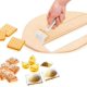thumbnail image 3 of Juego de cortadores, rodillo de rueda de cortador de masa, cortador cuadrado redondo, herramienta de pastelería de molde de galletas de Pizza con Circular, Rectangular oso de fresa Electrónica, 3 of 5