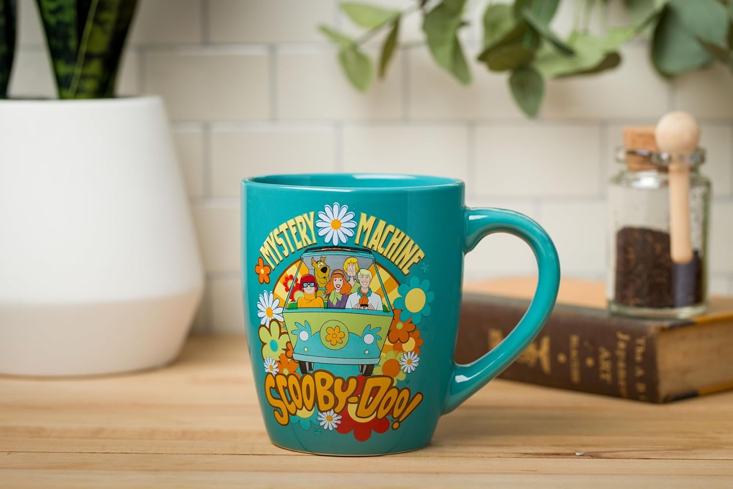 Silver Buffalo Scooby-Doo Mystery Machine 25oz Ceramic Mug