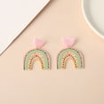 thumbnail image 4 of sweethay 1 par de pendientes para mujer con forma de arcoíris, decorativos a la moda, bonitos reemplazos para niñas, regalo de cumpleaños con Ropa, zapatos y accesorios Miscelánea Color de piel, 4 of 6