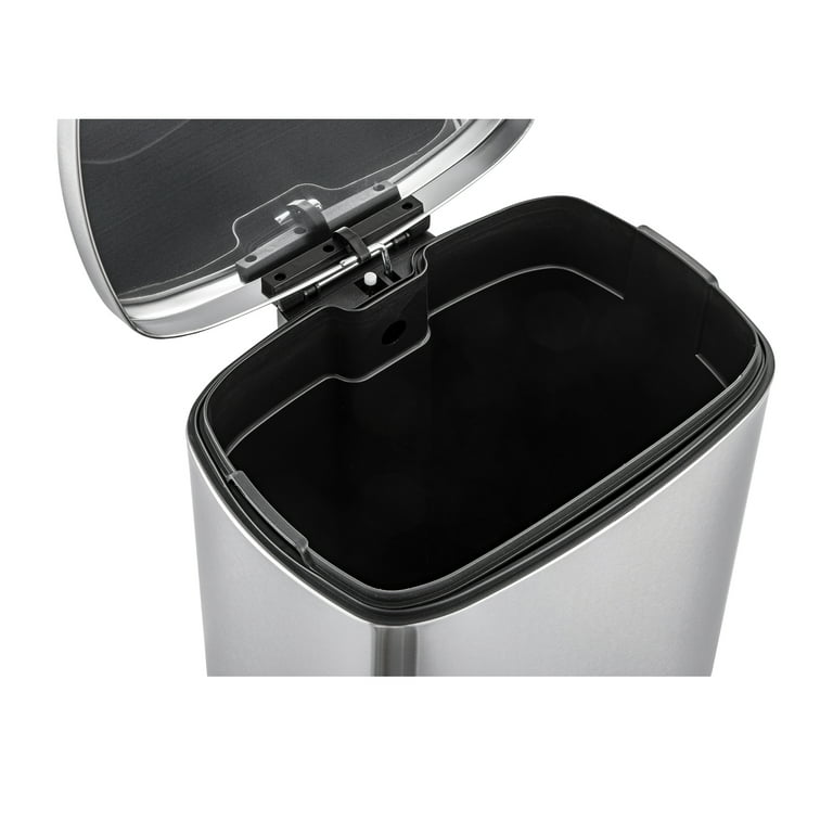 Genuine Joe 30-Gallons Silver Steel Commercial Touchless Kitchen