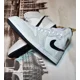 thumbnail image 1 of Ni - ke Ni - ke Air Jordan Retro I 1 Elephant Print White Grey Un-Supreme Men's Size 14, 1 of 5