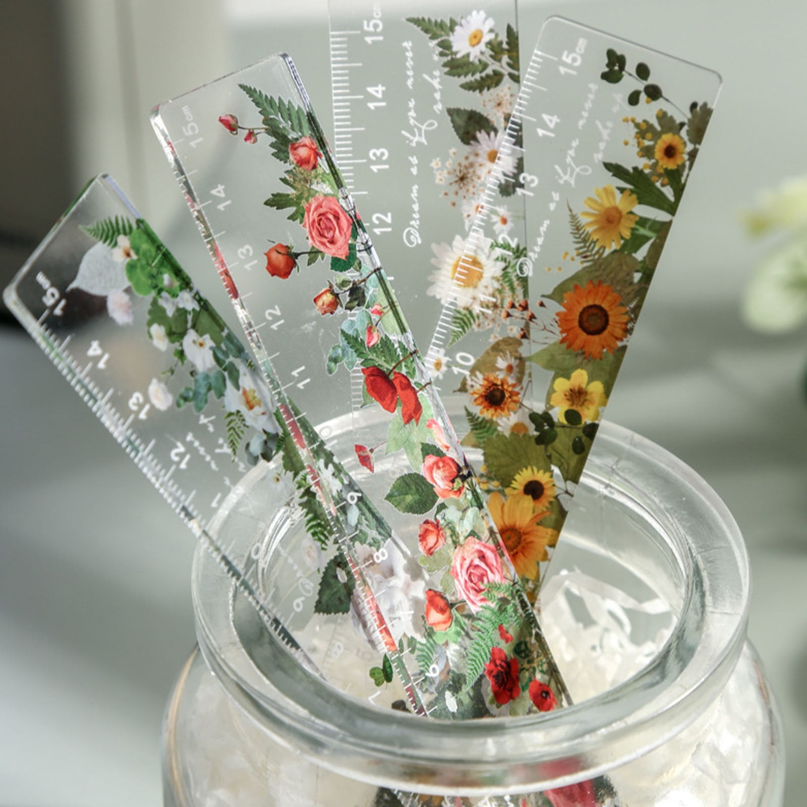 Ruler Cute, 6 Inch Ruler, Cute Ruler, Mini Ruler, Small Ruler, Plastic Flower Scale Measuring Ruler 6 inch Straight Ruler for Drawing Painting Measuring Scale Accurate Scale