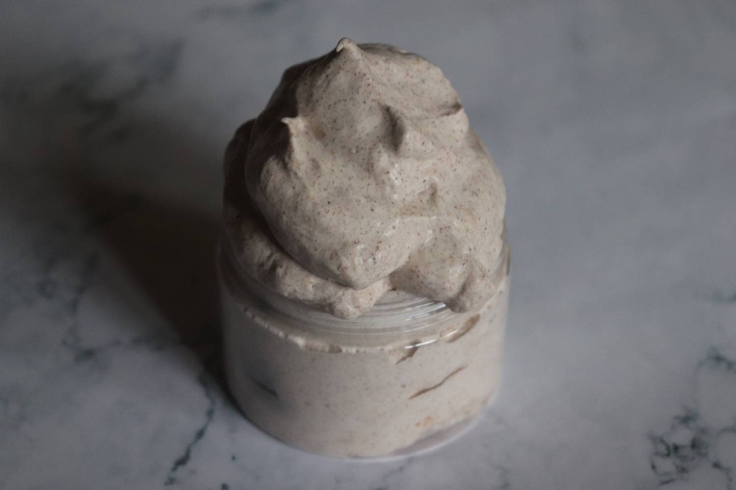 Honey, Nutmeg, ground cloves whipped Hairgrowth butter, manuka honey